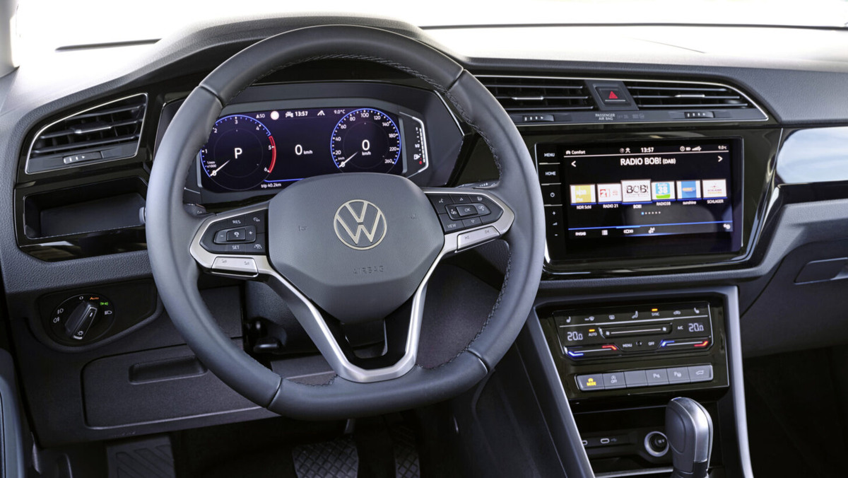 В России появился недорогой семиместный Volkswagen, который стоит дешевле «китайцев»